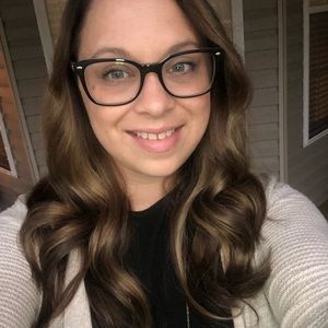 Meet your Posher, Caki